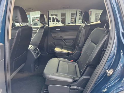 Used 2022 Volkswagen Atlas SE AWD/4WD image 12