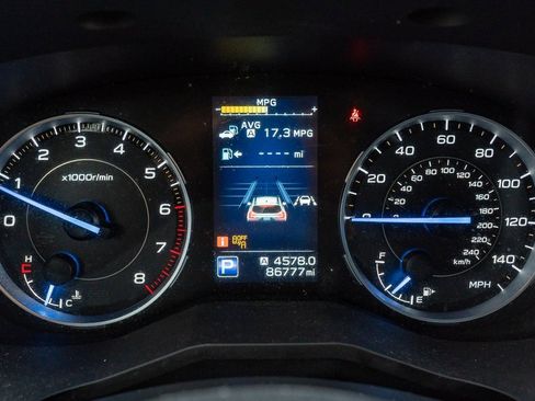 Used 2020 Subaru Ascent Limited w/ Technology Package image 3