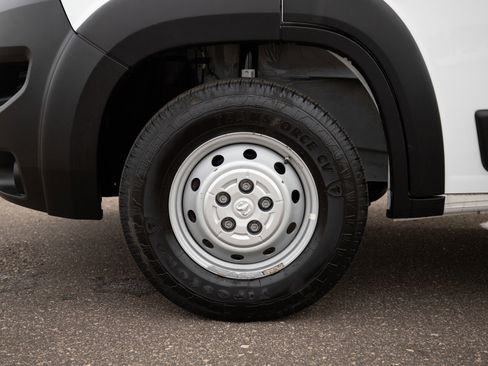 Used 2023 RAM ProMaster 2500 image 27