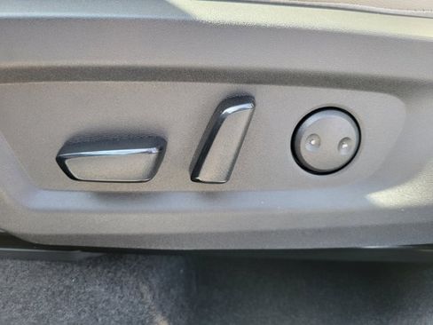 New 2026 Nissan Murano SV image 14