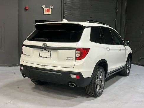 Used 2021 Honda Passport Touring image 4