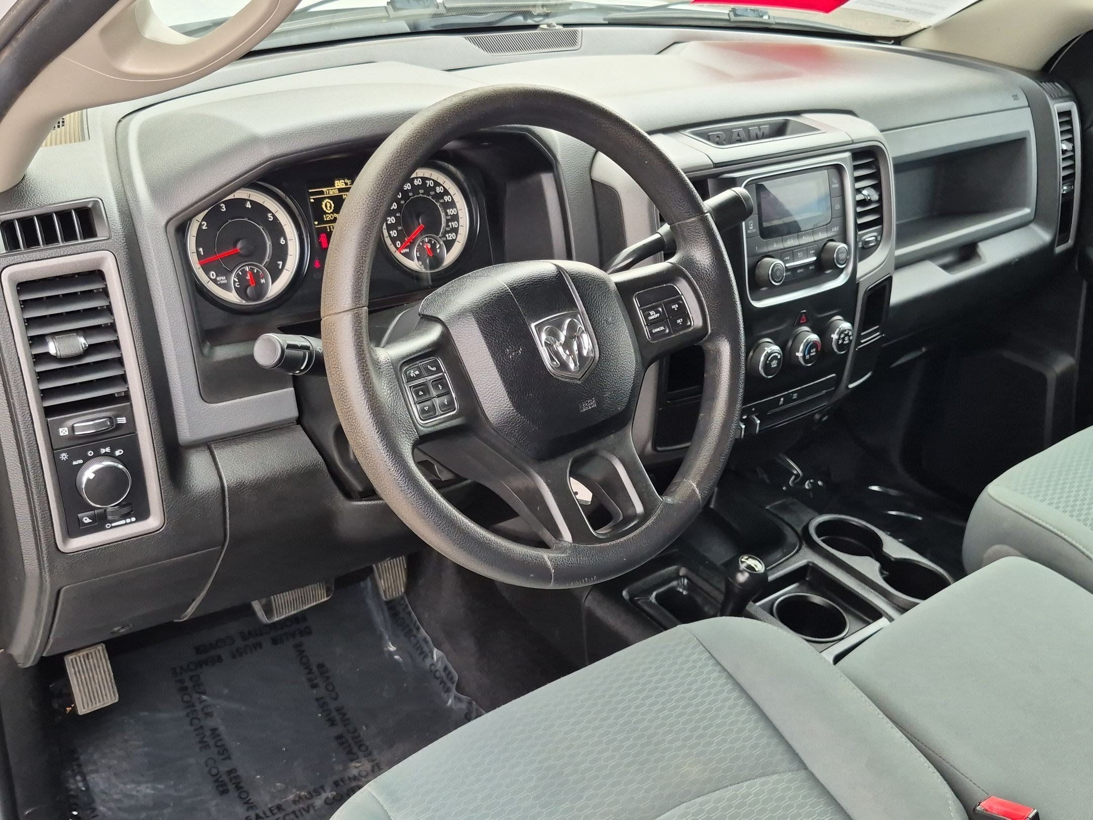 Used 2018 RAM 2500 Tradesman w/ Chrome Appearance Group AWD/4WD image 11