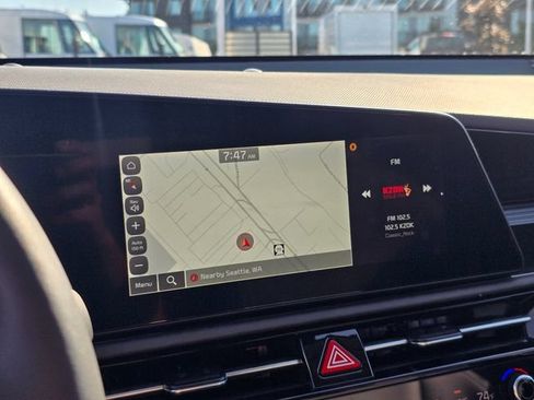 Certified 2024 Kia Niro Wind w/ Wind Preserve Package FWD image 29