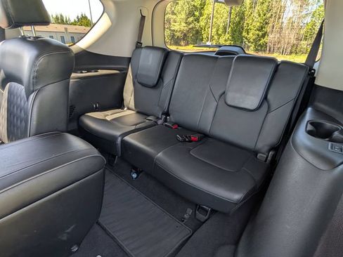 Used 2019 INFINITI QX80 Luxe w/ Proactive Package AWD/4WD image 12