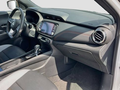 Used 2024 Nissan Kicks SR w/ SR Premium Package FWD image 30