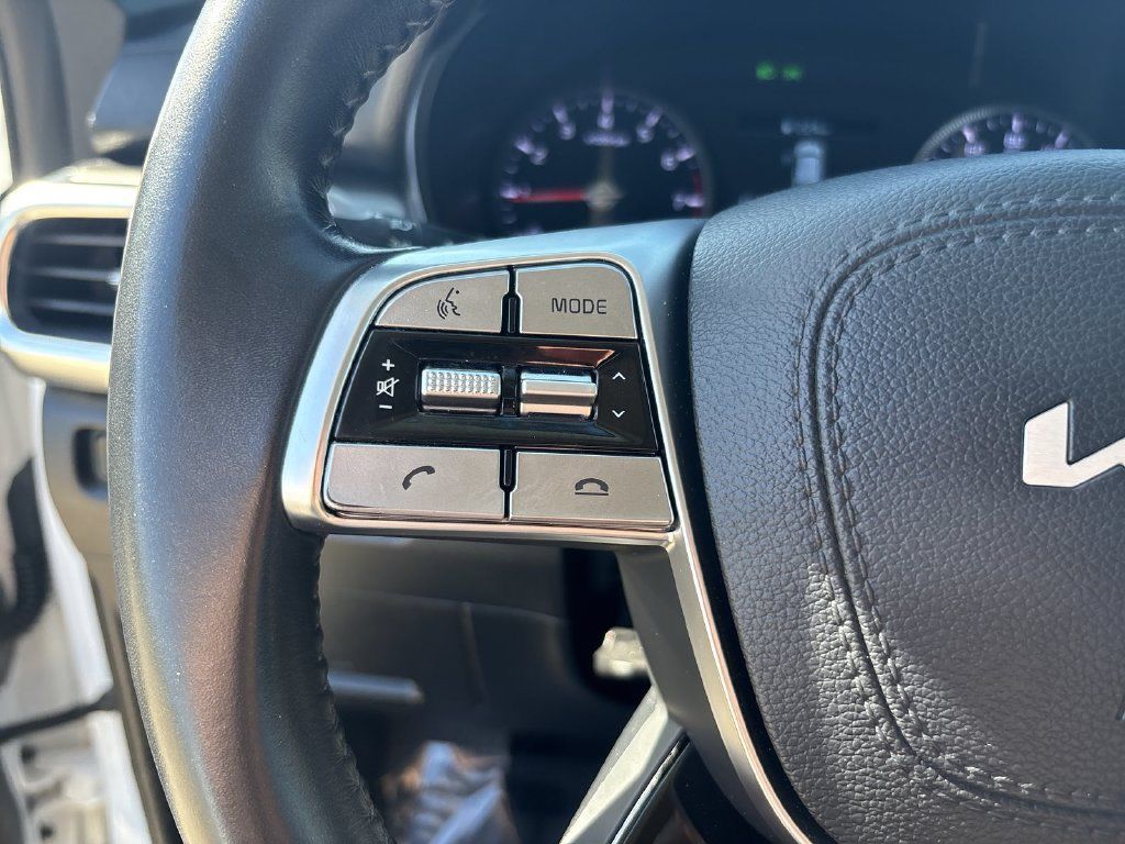 Used 2022 Kia Telluride S AWD/4WD image 17