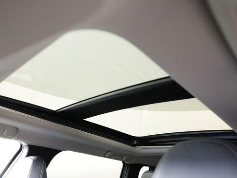 Used 2024 Mitsubishi Outlander SE FWD image 37
