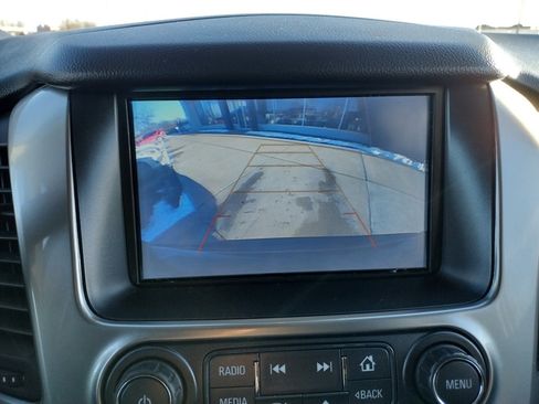 Used 2018 Chevrolet Tahoe LT image 4