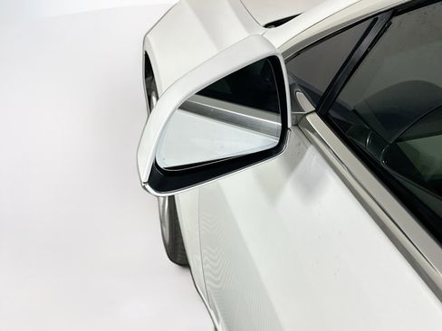 Used 2020 Tesla Model 3 Standard Range RWD image 16