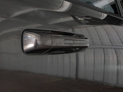 Used 2019 RAM 1500 Rebel AWD/4WD image 41