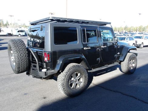 Used 2015 Jeep Wrangler Unlimited Sport image 5