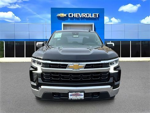 New 2026 Chevrolet Silverado 1500 LT image 8
