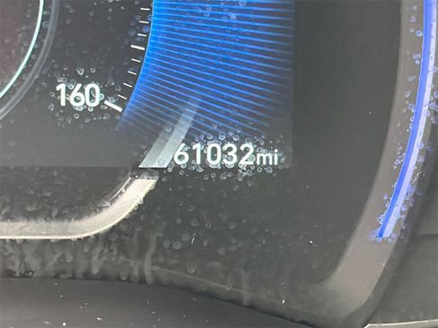 Used 2020 Hyundai Santa Fe Limited image 28