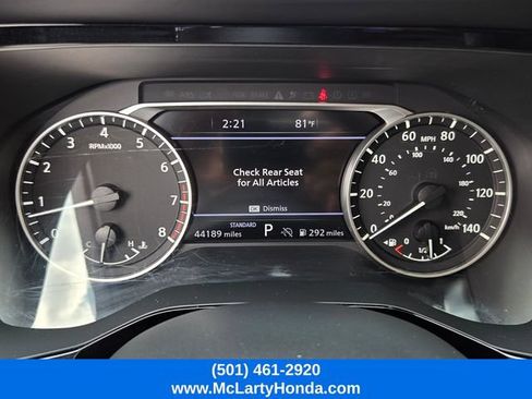 Used 2025 Nissan Pathfinder SL FWD image 29