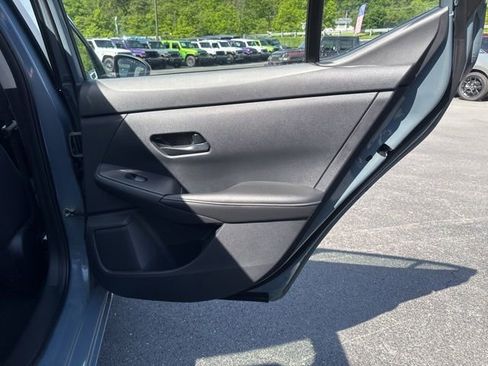 Used 2025 Nissan Sentra SV w/ All-Weather Package FWD image 16