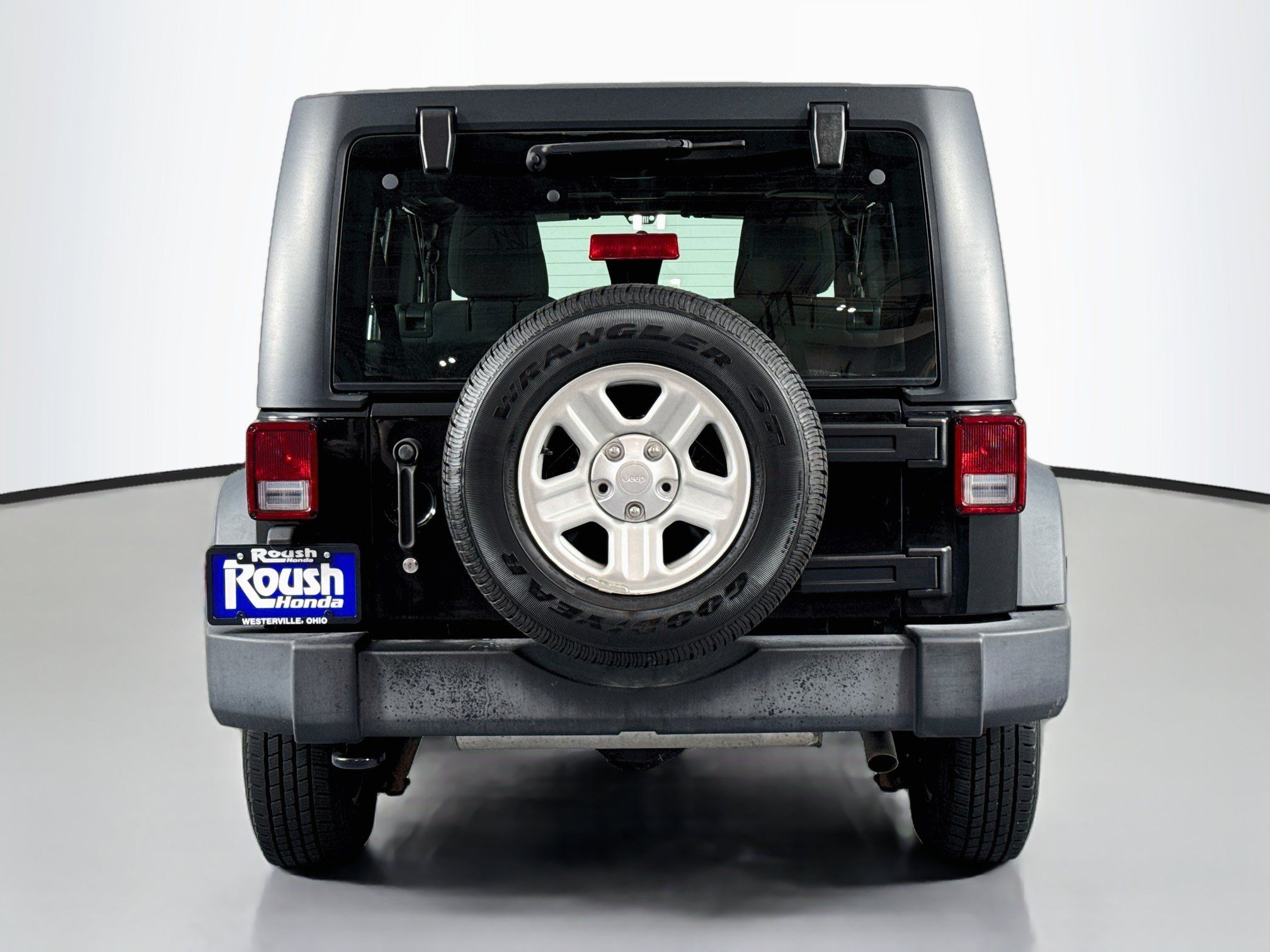 Used 2016 Jeep Wrangler Unlimited Sport AWD/4WD image 6