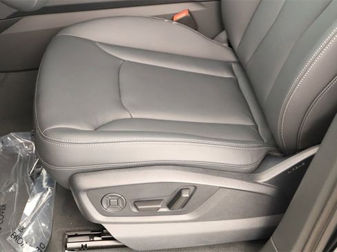 New 2026 Audi Q7 2.0T Premium image 25