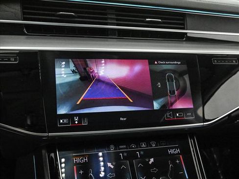 Used 2022 Audi A8 L 3.0T image 14