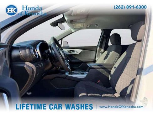 Used 2022 Chevrolet Blazer LT image 23