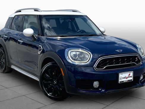 Used 2018 MINI Cooper Countryman S FWD image 3