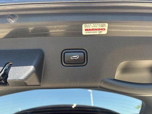 Used 2023 Kia Sportage SX AWD/4WD image 34