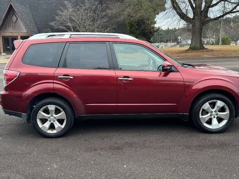 Used 2011 Subaru Forester 2.5XT Touring image 9