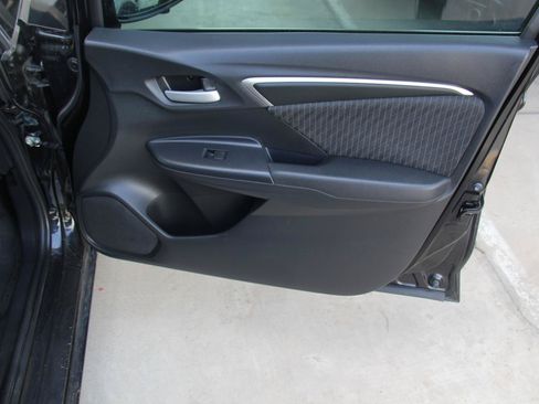 Used 2019 Honda Fit EX image 27