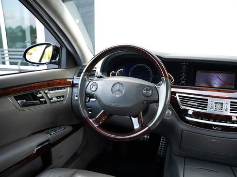 Used 2007 Mercedes-Benz S 65 AMG image 24