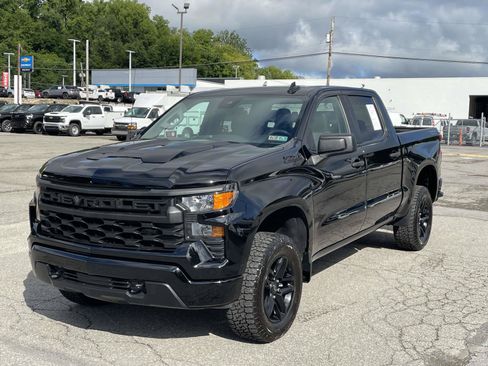 Certified 2025 Chevrolet Silverado 1500 Custom Trail Boss w/ Midnight Edition AWD/4WD image 7