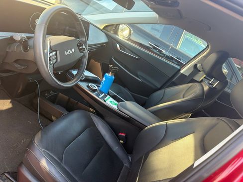 Used 2022 Kia EV6 Wind w/ Wind Technology Package AWD/4WD image 5