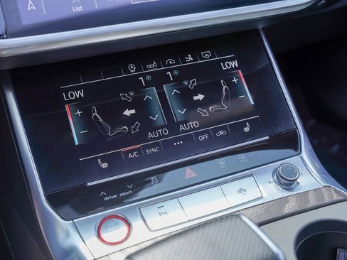 Used 2020 Audi S7 Premium Plus w/ S Sport Package image 29