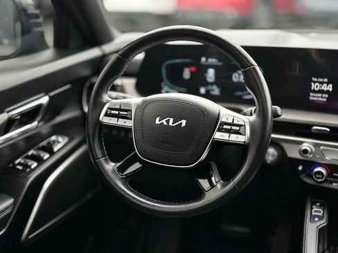 Used 2024 Kia Telluride EX X-Line AWD/4WD image 18