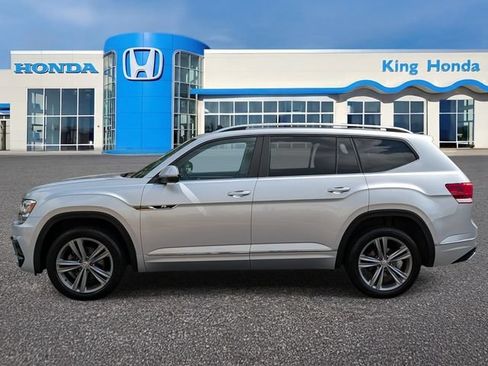 Used 2018 Volkswagen Atlas SEL w/ R-Line Package FWD image 13