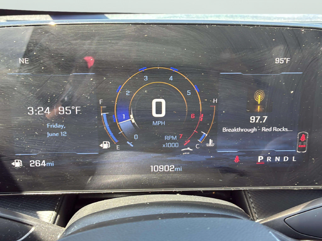 Used 2026 Chevrolet Equinox LT FWD image 32