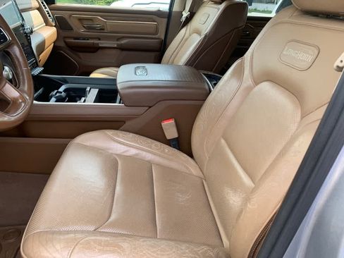 Used 2019 RAM 1500 Limited AWD/4WD image 17