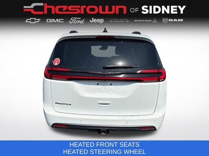 Used 2024 Chrysler Pacifica Touring-L w/ Road Tripper Package