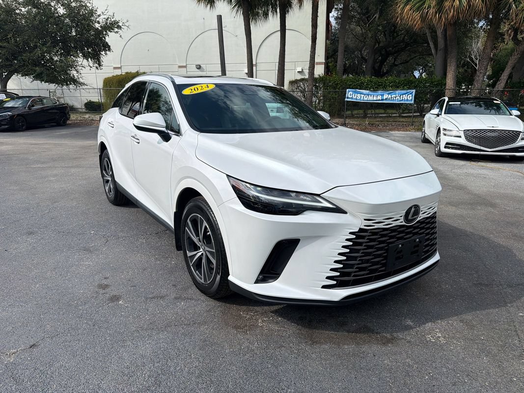 Used 2024 Lexus RX 350 Premium w/ Accessory Package (Z1) AWD/4WD image 7