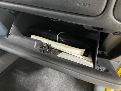 Used 2003 Chevrolet S10 Pickup LS w/ Appearance Package image 22