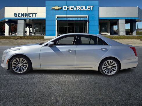 Used 2019 Cadillac CTS Luxury image 3