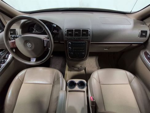 Used 2005 Buick Terraza CX image 16