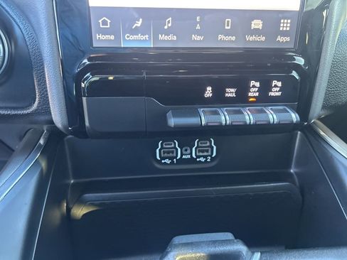 Used 2023 RAM 1500 Laramie image 25