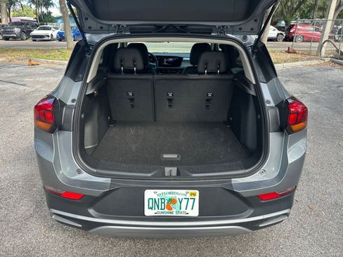 Used 2025 Buick Encore GX Preferred image 24