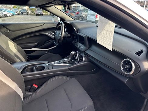 Used 2019 Chevrolet Camaro LT image 29