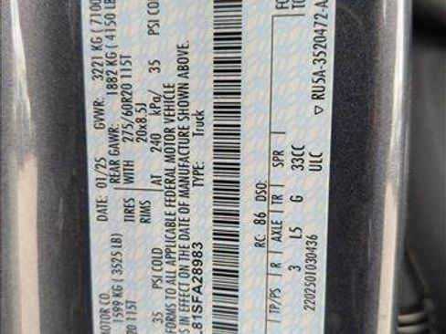 New 2025 Ford F150 XLT w/ Equipment Group 303A High image 18