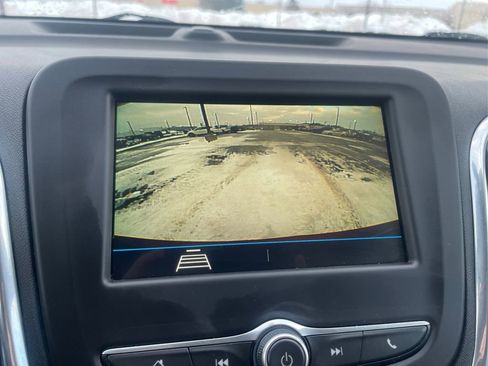 Used 2019 Chevrolet Equinox LT image 38