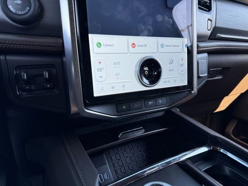 Certified 2024 Ford Expedition King Ranch image 18