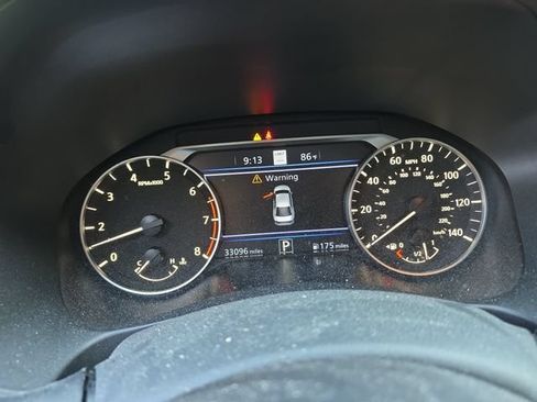 Used 2023 Nissan Altima 2.5 SL FWD image 10