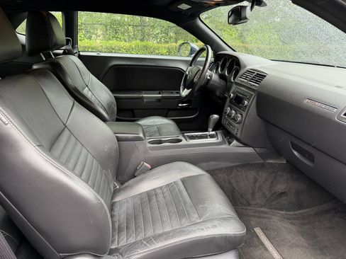 Used 2013 Dodge Challenger R/T RWD image 15