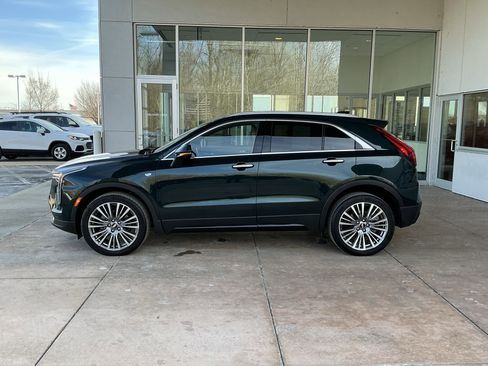 Used 2025 Cadillac XT4 Premium Luxury w/ Technology Package image 19