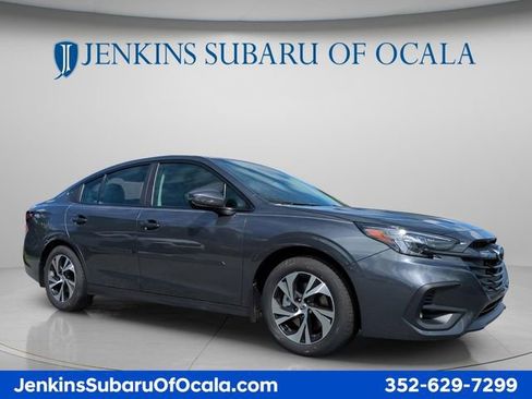 Used 2025 Subaru Legacy Premium AWD/4WD image 1